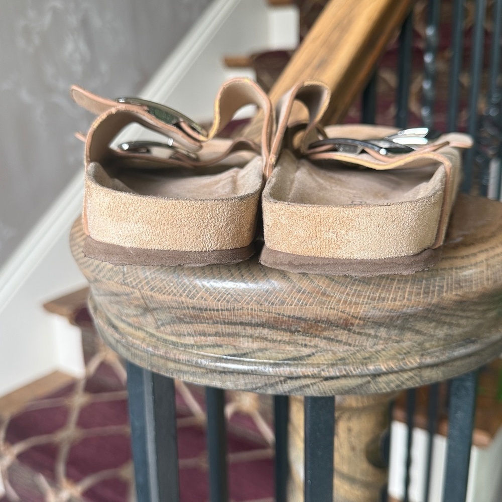 MADDEN GIRL suede sandals, double strap size 8 1/2 - Picture 7 of 8